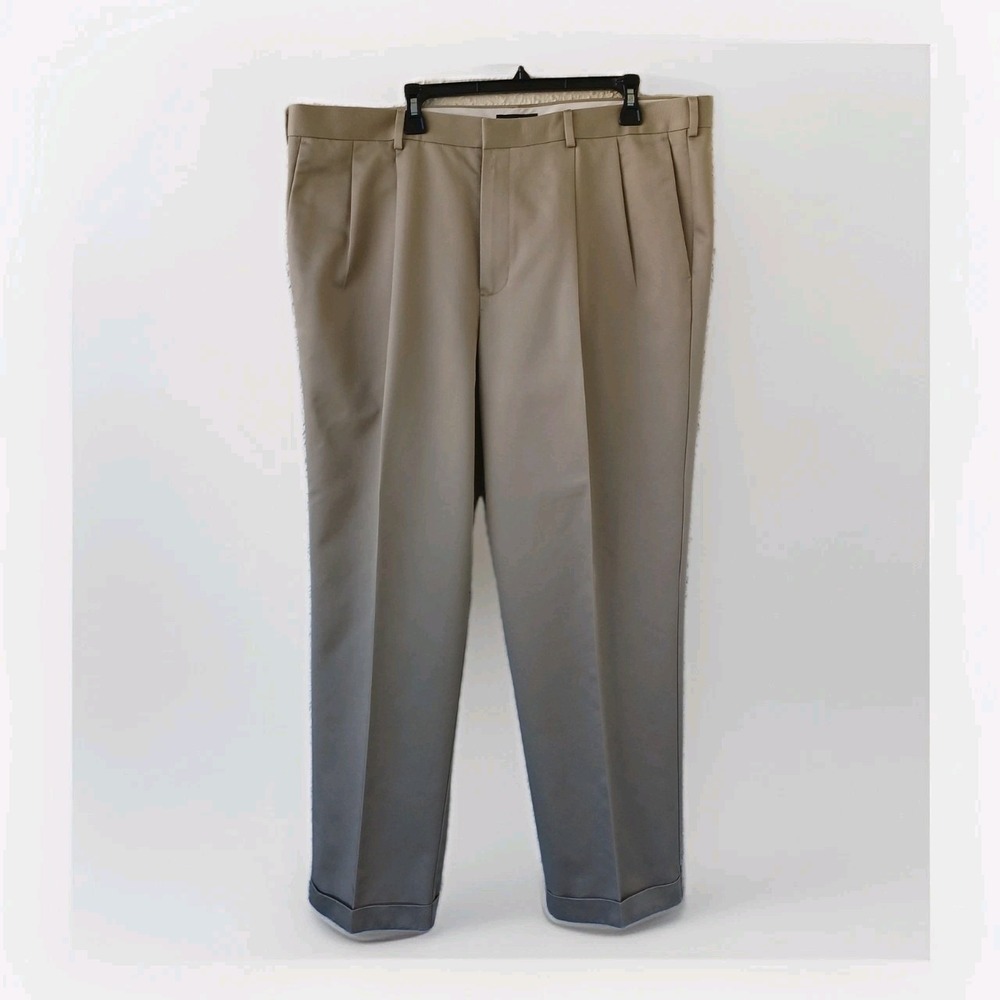 Dockers Premium Pleated Relaxed Fit Mens Beige‎ Cotton Pants W42 L32
